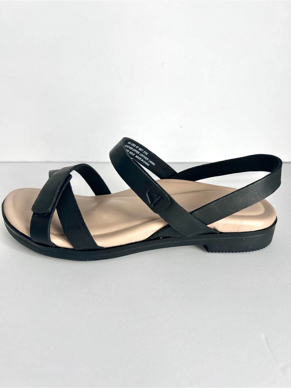 ☀️NEW ABEO Women’s Kai Black Leather Sandals. Size: 7